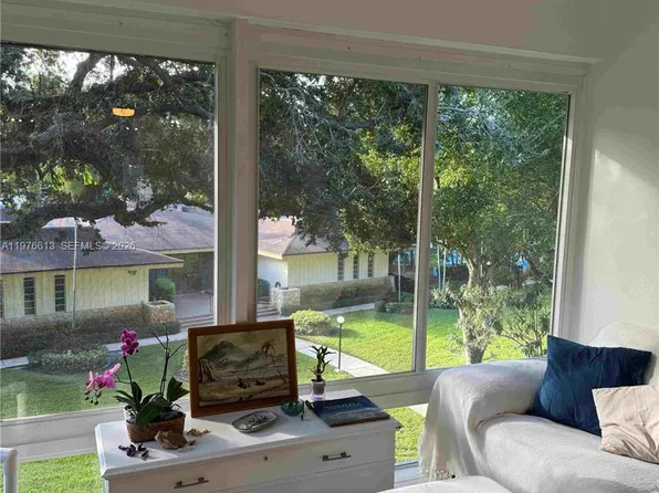 5141 W Oakland Park Blvd #311, Lauderdale Lakes, FL 33313