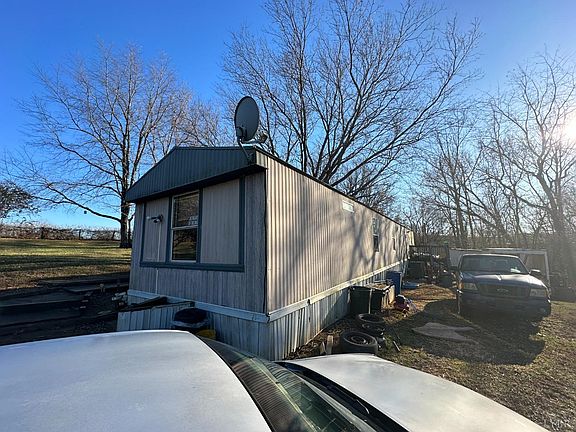 5th image of 1363 Rexford Dr