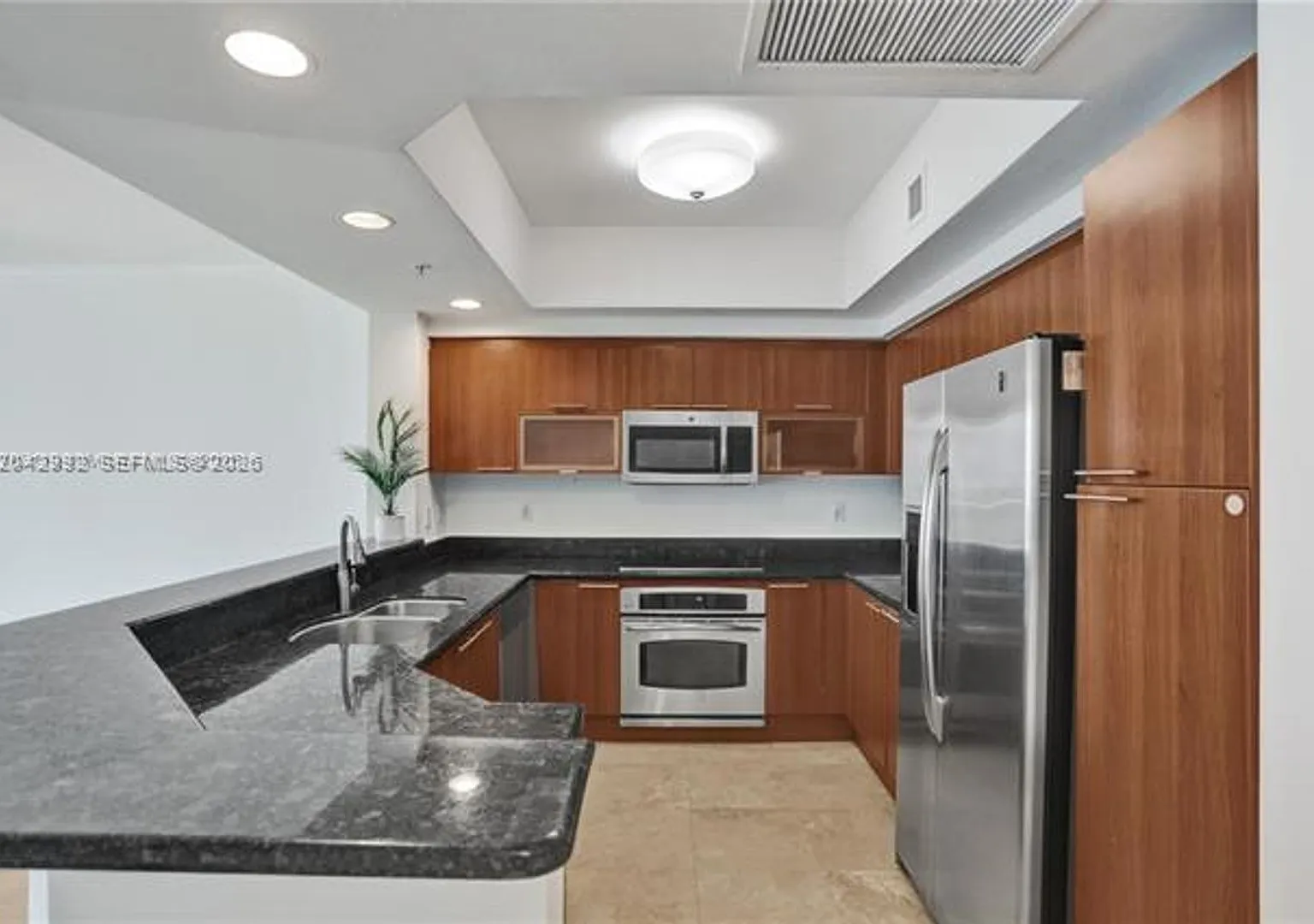 15051 Royal Oaks Ln cu-2603, North Miami, FL 33181 — Photo 1