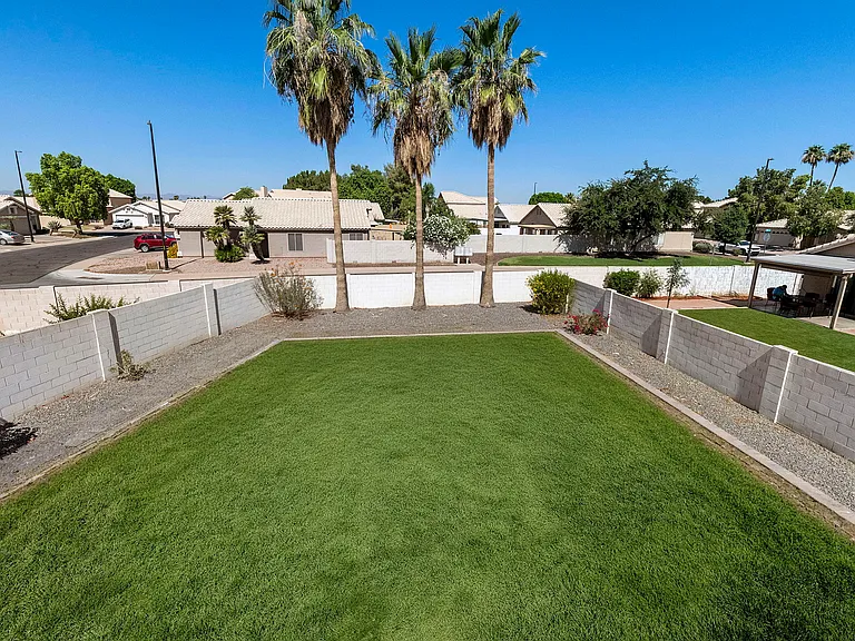 58 W Melody Dr — Photo 30