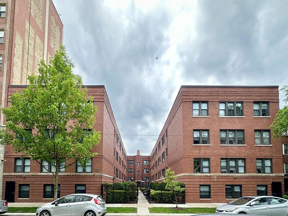 1st image of 5740 N Winthrop Ave #903