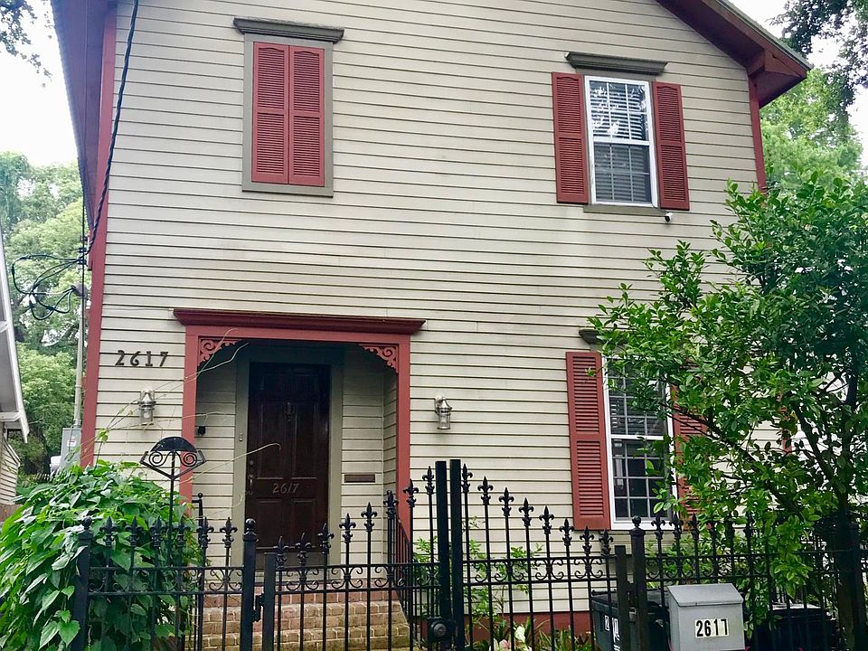 2617 Palmer Ave - 2.5 blocks from Tulane Campus
