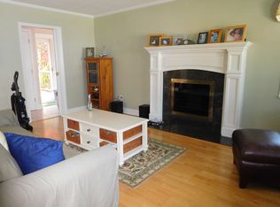 773 Robin Rd, Yorktown Heights, NY 10598