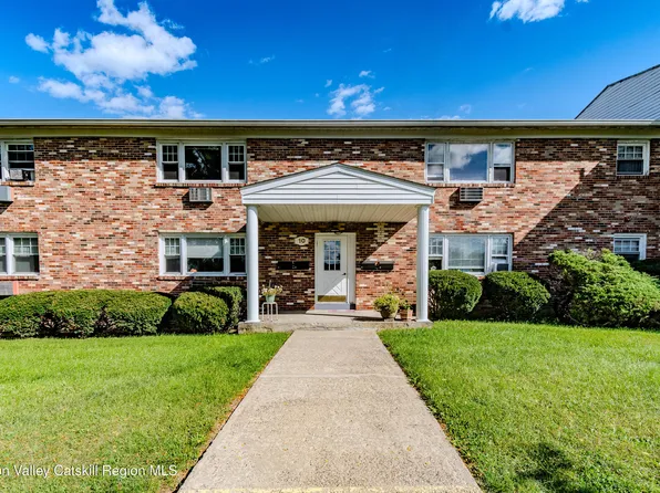 136 N Chestnut Street #10c, New Paltz, NY 12561
