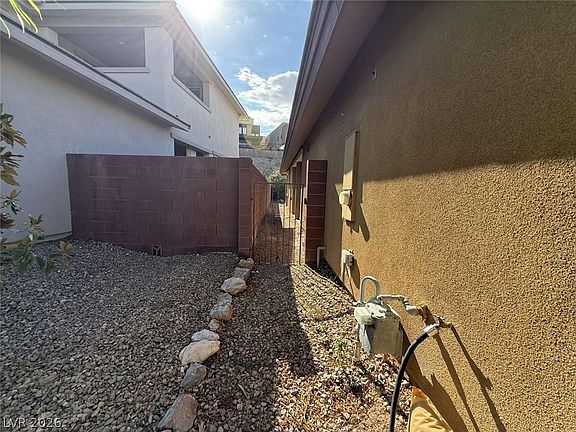 5th image of 5519 Atrium Woods Ln