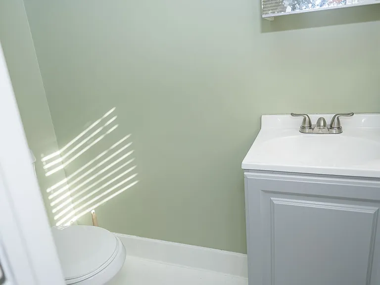 2945 Harcourt Dr — Photo 21