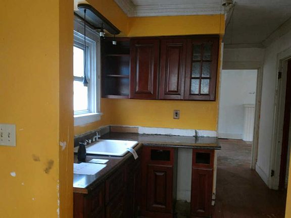 4th image of 1528 Elkton Pl