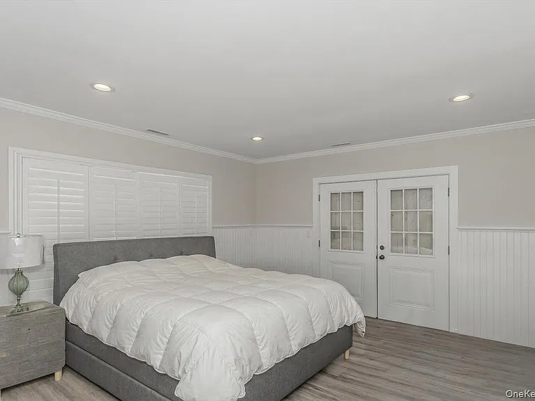 15 Gardners Ln — Photo 18