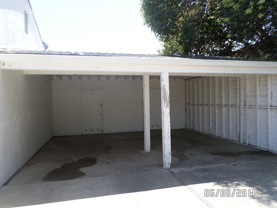 2nd image of 1416 E 20th St