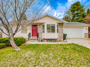 729 Crestview Dr, Tooele, UT 84074
