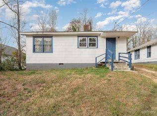 1016 4th St, Statesville, NC 28677