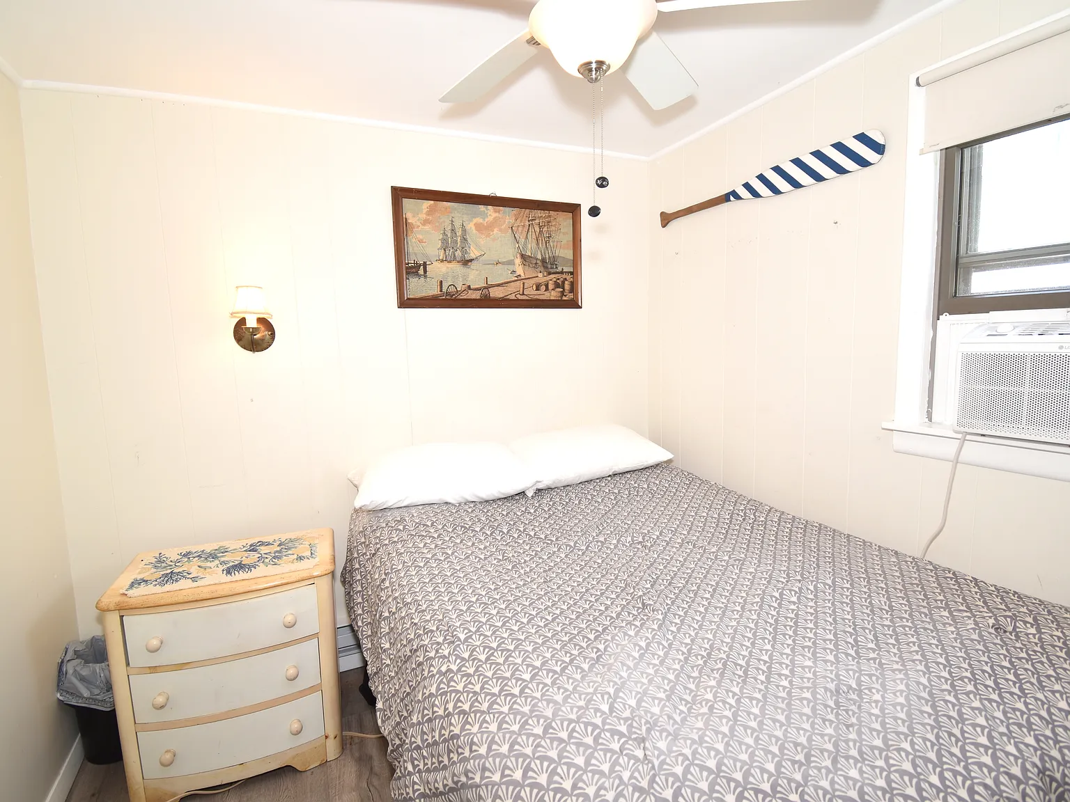 3 bed, 1358 sqft, $2,400 — Photo 4