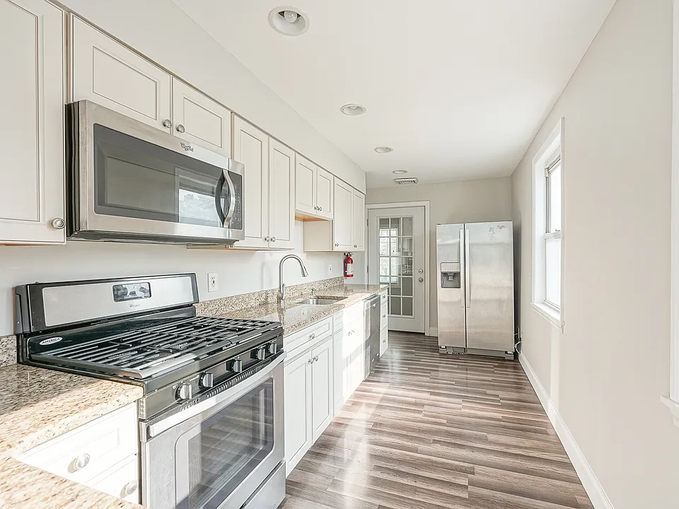 69-69 Ellis St #A
