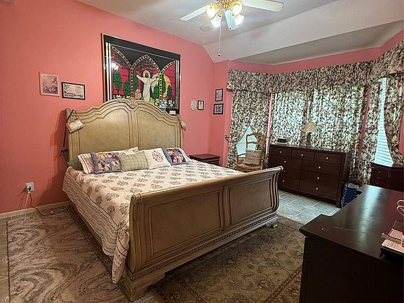 5th image of 16123 Pipers Landing Ct