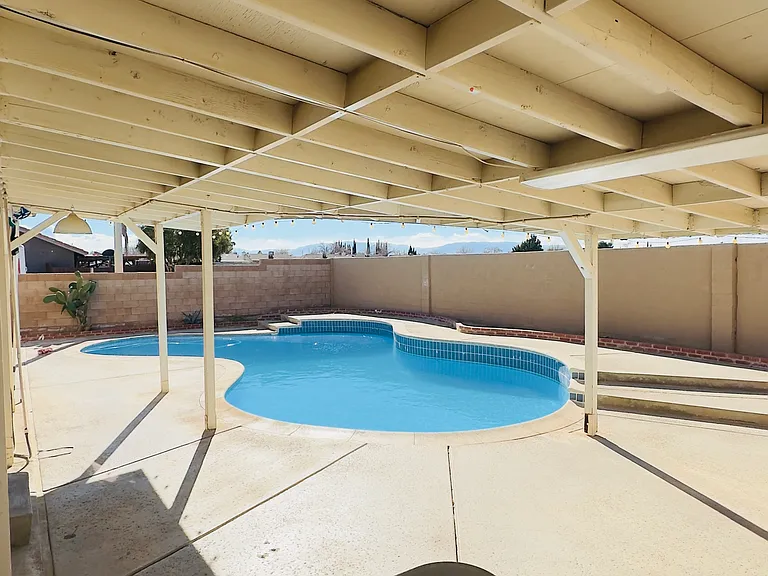 44035 Rodin Ave — Photo 11