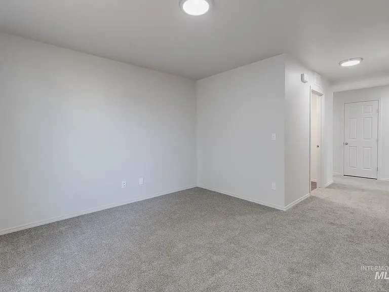 8338 E Big Muddy Dr — Photo 12