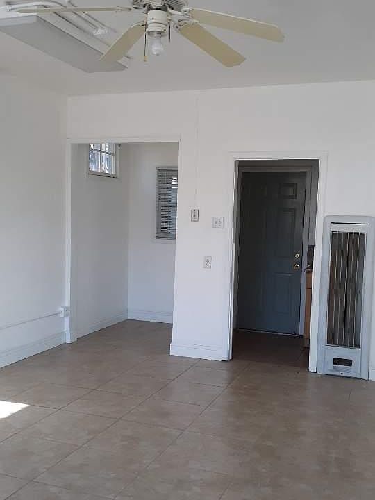 2nd image of 1204 Smith Ave