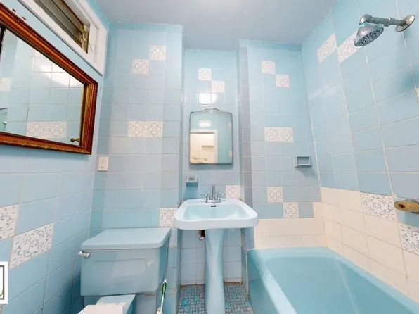 2613 Avenue J image 9 of 10