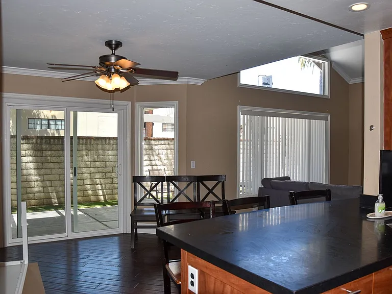 630 W Palm Ave #12 — Photo 39