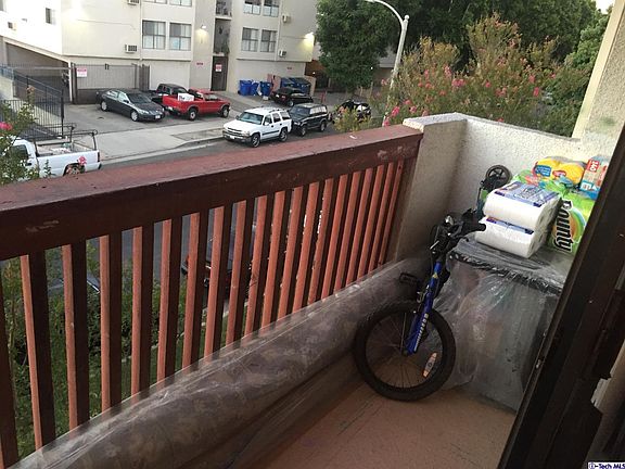 3rd image of 20234 Cantara St Unit 309