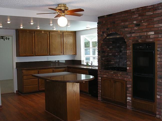 Updated Island Kitchen