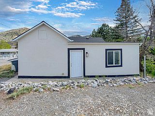 3rd image of 36 W Leadville