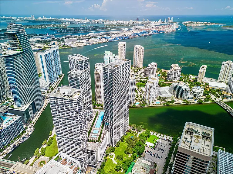 475 Brickell Ave #5013 — Photo 10