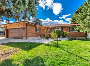 1974 E Terrace Dr, Sandy, UT 84093