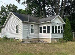 4050 Williamson Rd, Saginaw, MI 48601