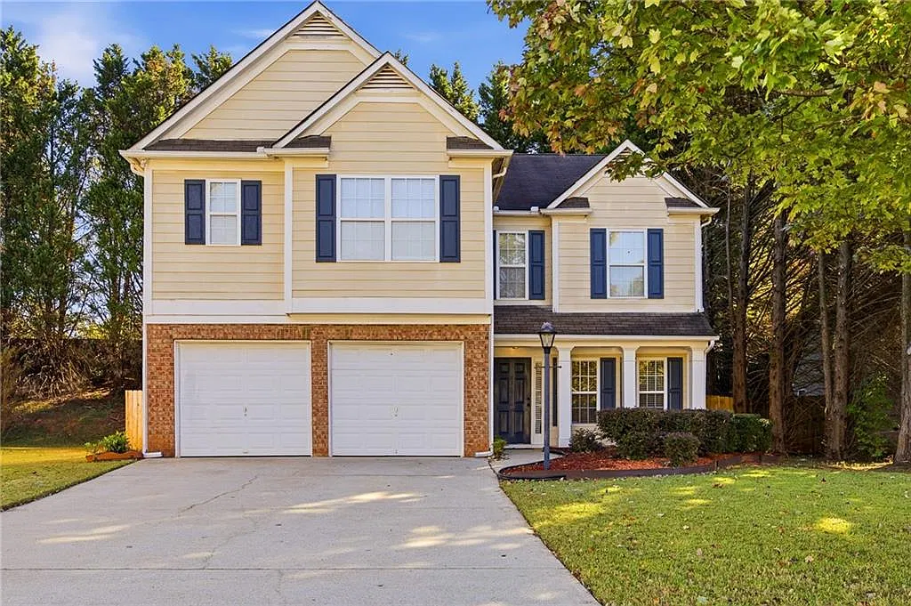 3 bed, 2.5 bath, 1550 sqft, $1,850 — Photo 1
