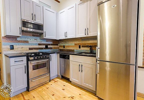 2nd image of 71 Irving Ave APT 1R