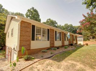 4733 Worden Dr, Spartanburg, SC 29301