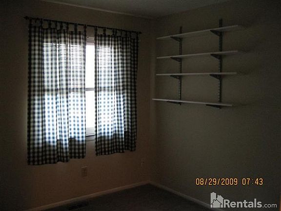 5th image of 5933 Beau Jardin Dr