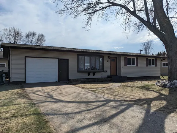 4525 Wabash St, Quinnesec, MI 49876