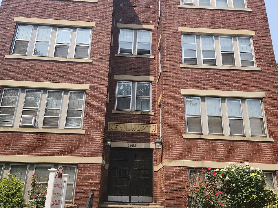 1st image of 1653 Woodland Ave NW
