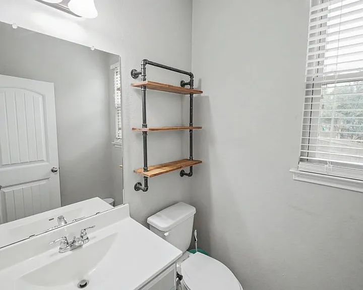 9406 Copperway — Photo 26