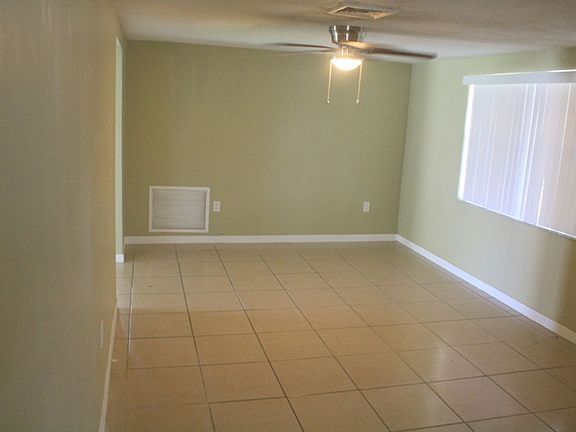 5th image of 7501 Betula Dr