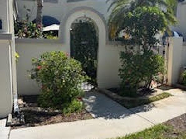 9646 Halyards Ct APT 11