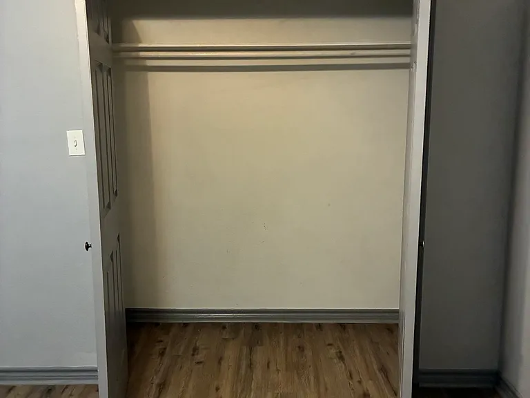 240 Turner Ln #242 — Photo 14