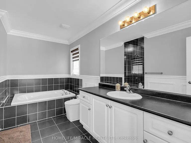 21 Waterview Rd — Photo 40
