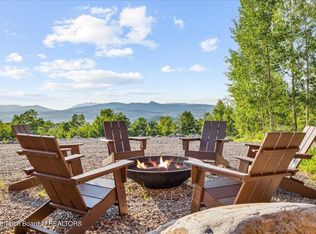 20 Trail Ride Ln, Cora, WY 82925