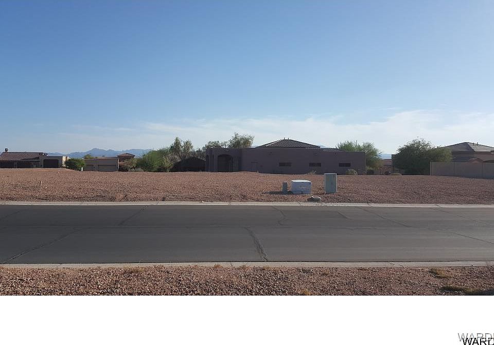 1st image of 1900 E Tradition Ln