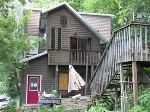 W3400 Green St, Maiden Rock, WI 54750