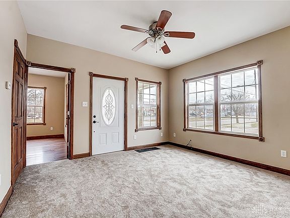 5th image of 105 N Xenia Dr