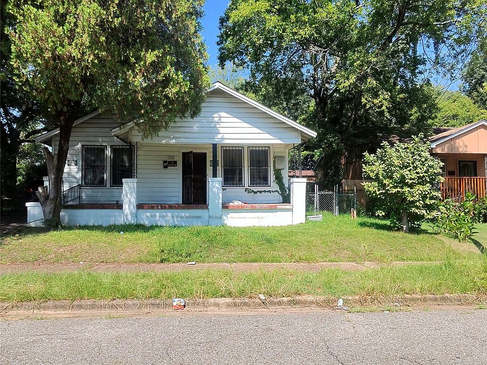 2nd image of 1422 S Holt St