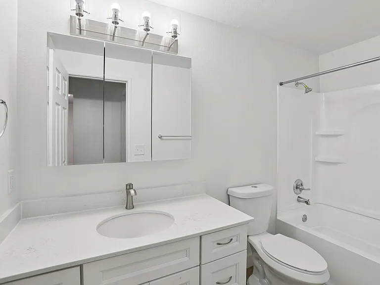 Images Garden View Apartments — Photo 5