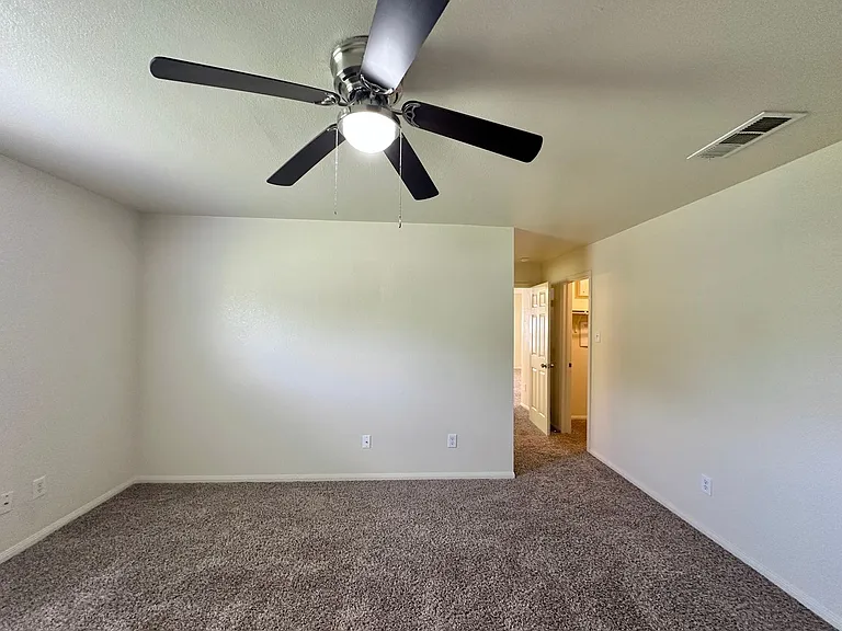 2602 John Porter Dr — Photo 15