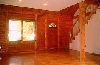 4th image of 1407 Meadowbrook Dr
