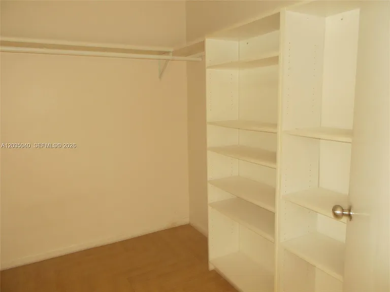 1400 SW 124th Ter #106Q — Photo 15