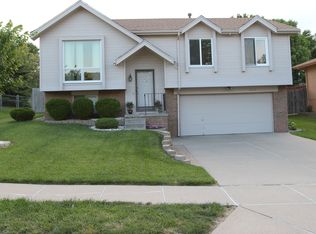 7022 Audrey St, Omaha, NE 68138